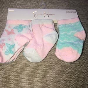 0-12 month baby socks. No offers please